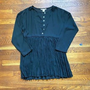 The Limited black collarless pleated bottom tunic